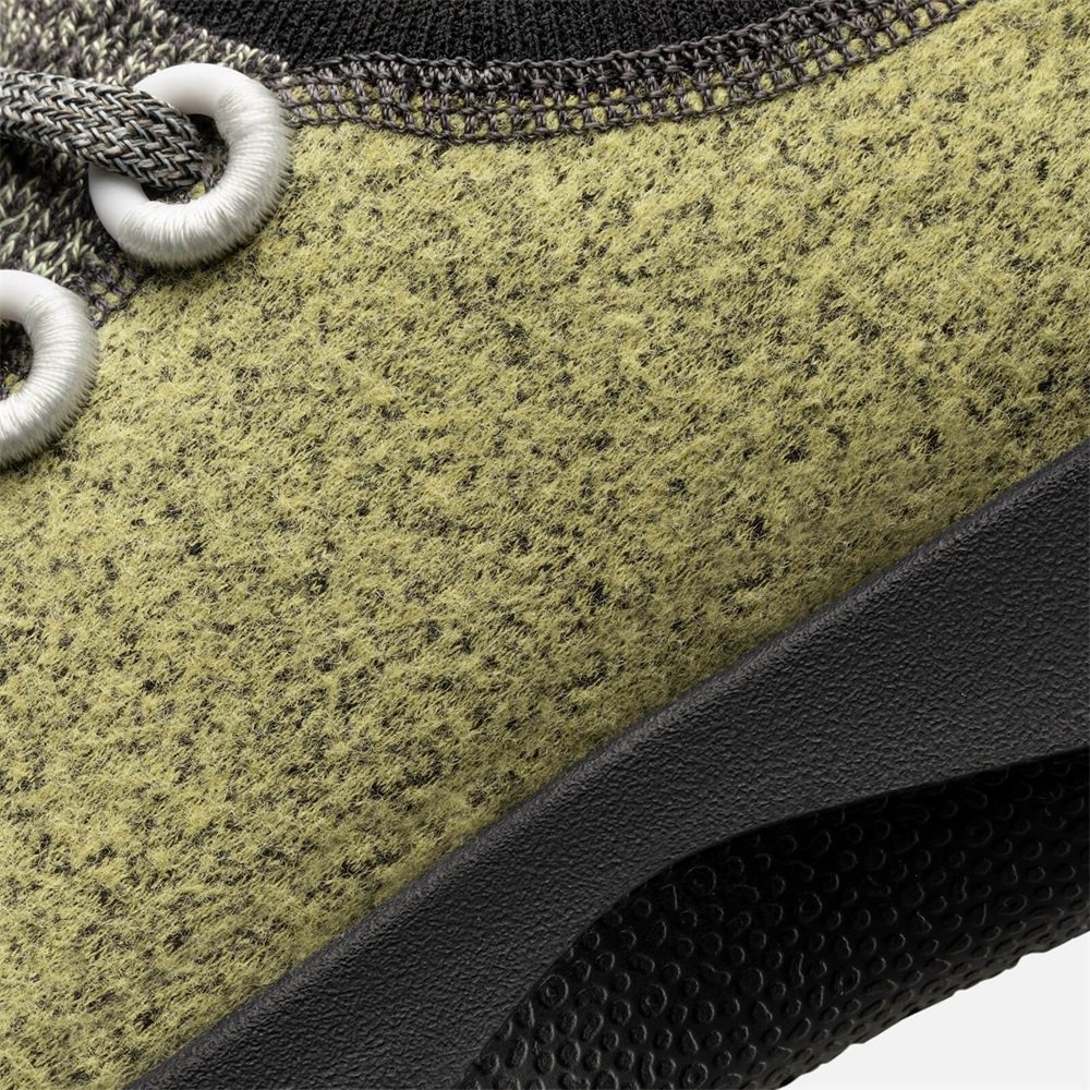 Allbirds Men\'s Running Shoes Olive/Black - Wool Dasher Mizzles - 75813AVYH